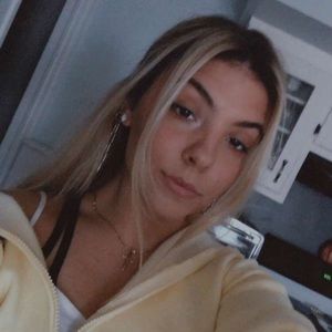 Meet your Posher, Deanna